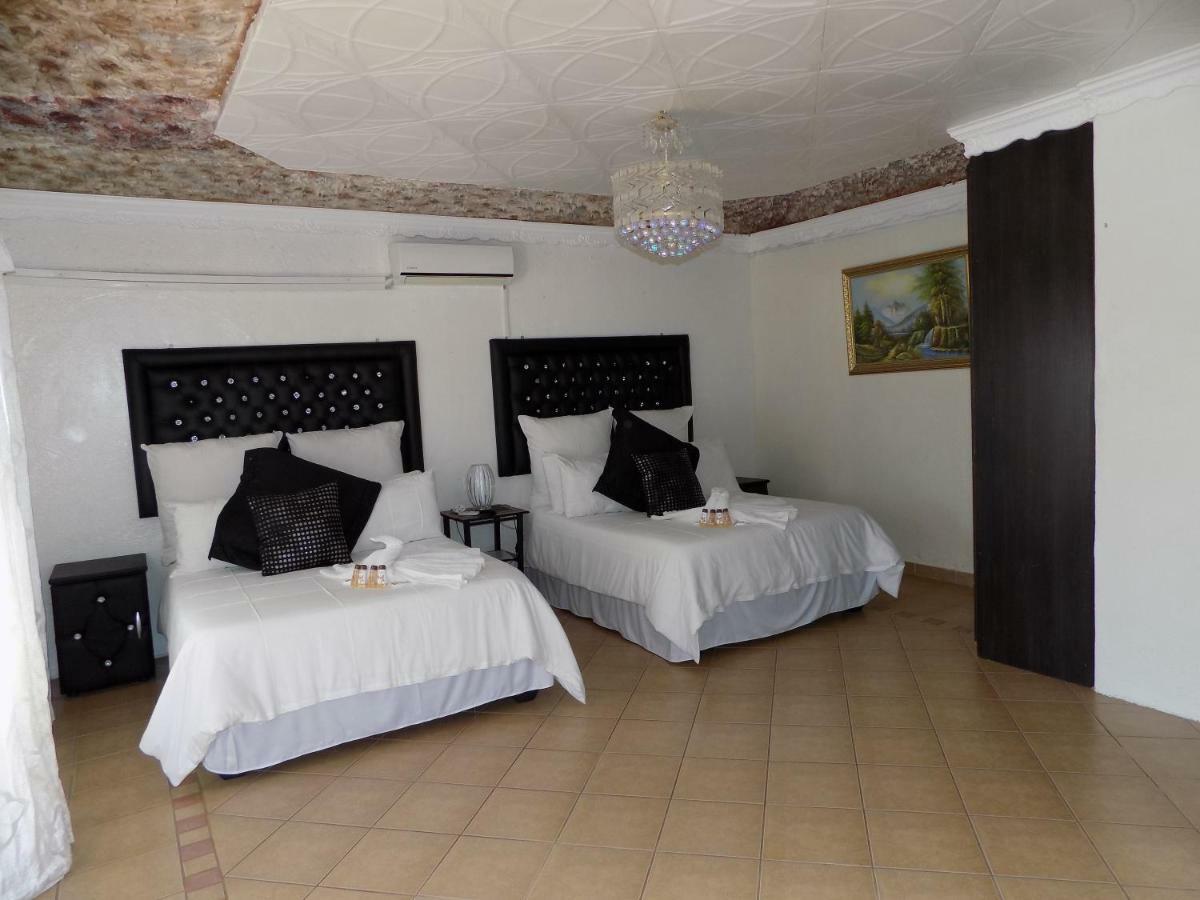 Joezebel Guesthouse Mogwase Dış mekan fotoğraf